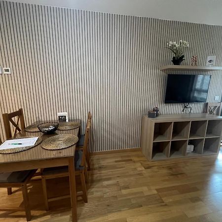 Apartament El Llano Job&Family La Puebla De Alfinden Zewnętrze zdjęcie